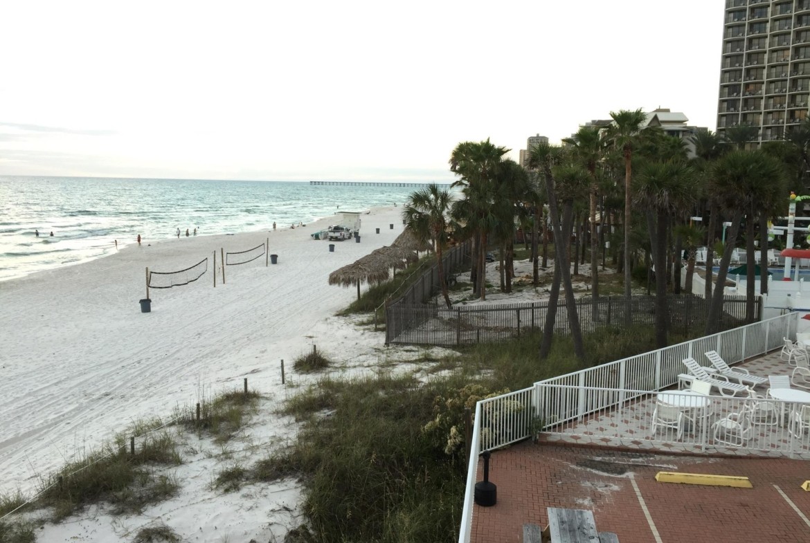 Casa Blanca Resort Outside