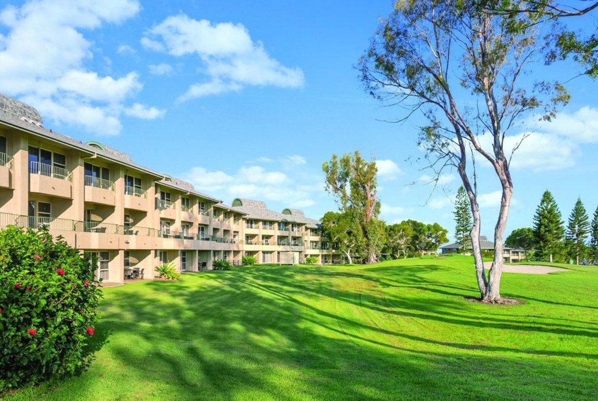 Paniolo Greens Exterior