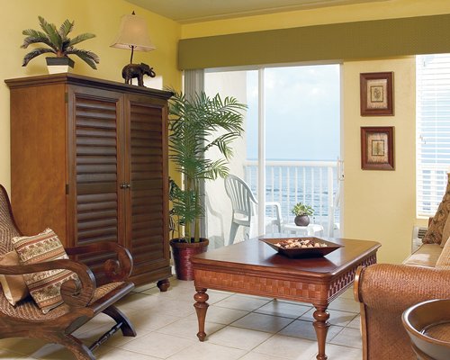 Perennial Vacation Club At Daytona Living