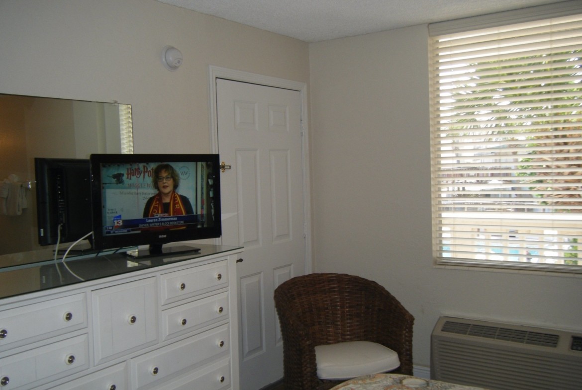 Silver Beach Club Resort Condo Single Bedroom