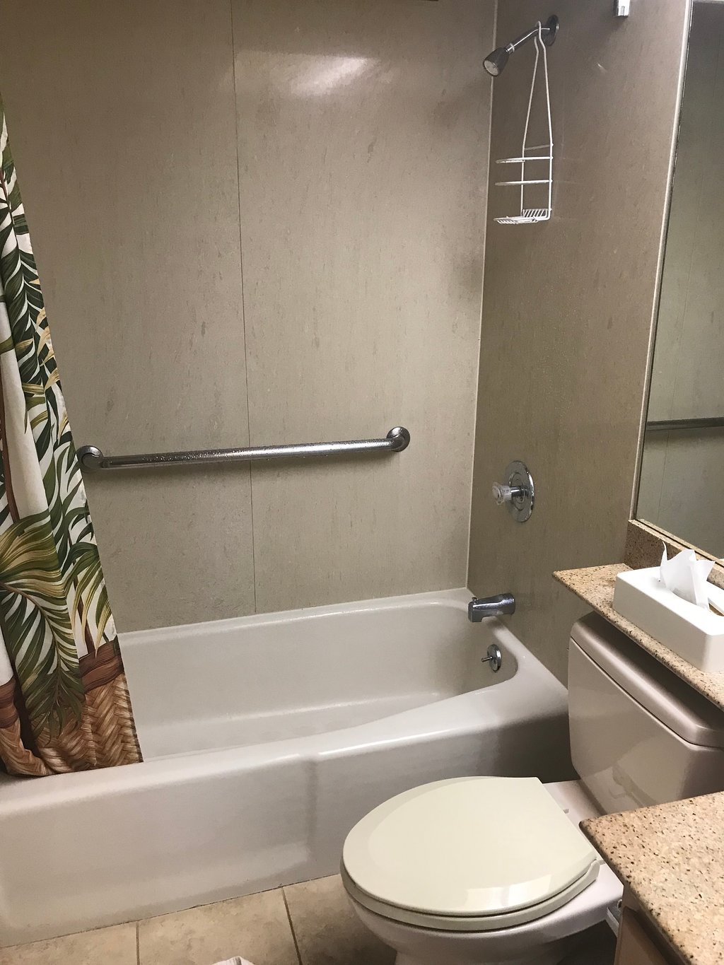 The Cliffs at Princeville Bathroom