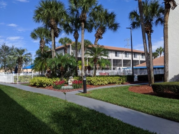 Orlando International Resort Club Exterior