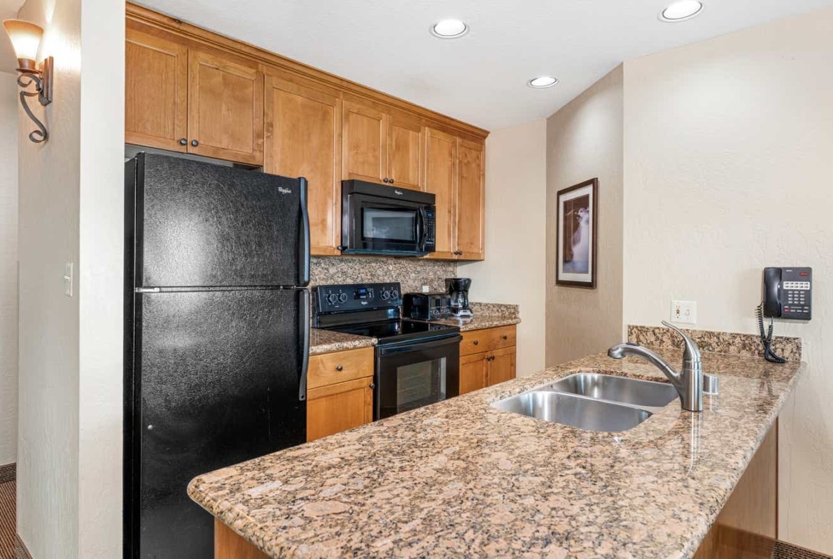 Tahoe Ridge Resort Kitchen