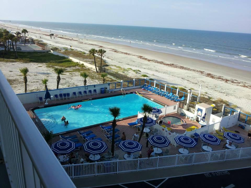 Catalina Beach Club Balcony View