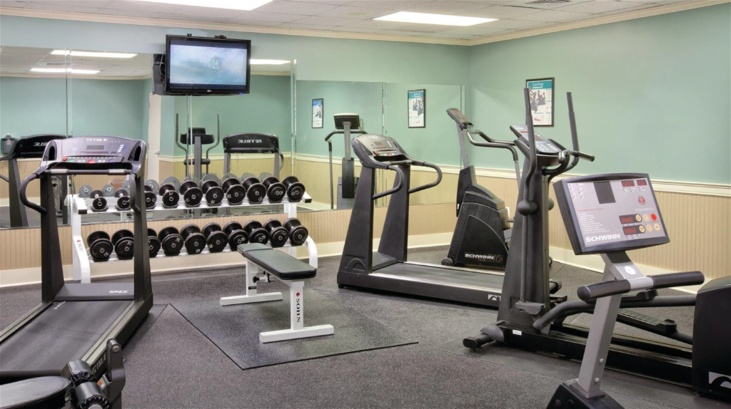Beach Resorts in Destin Florida: Majestic Sun Fitness