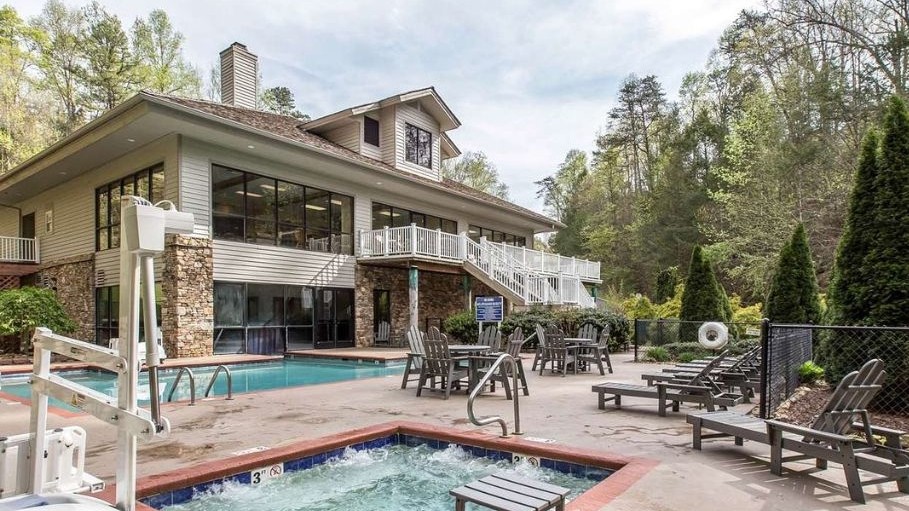 Bluegreen Vacations MountainLoft Pool