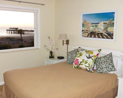 Tybrisa Beach Resort Bedroom