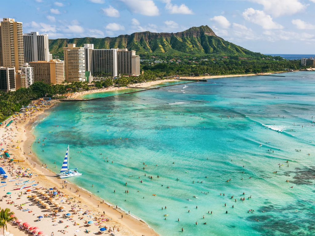 Hilton vs Marriott Destinations: Waikiki