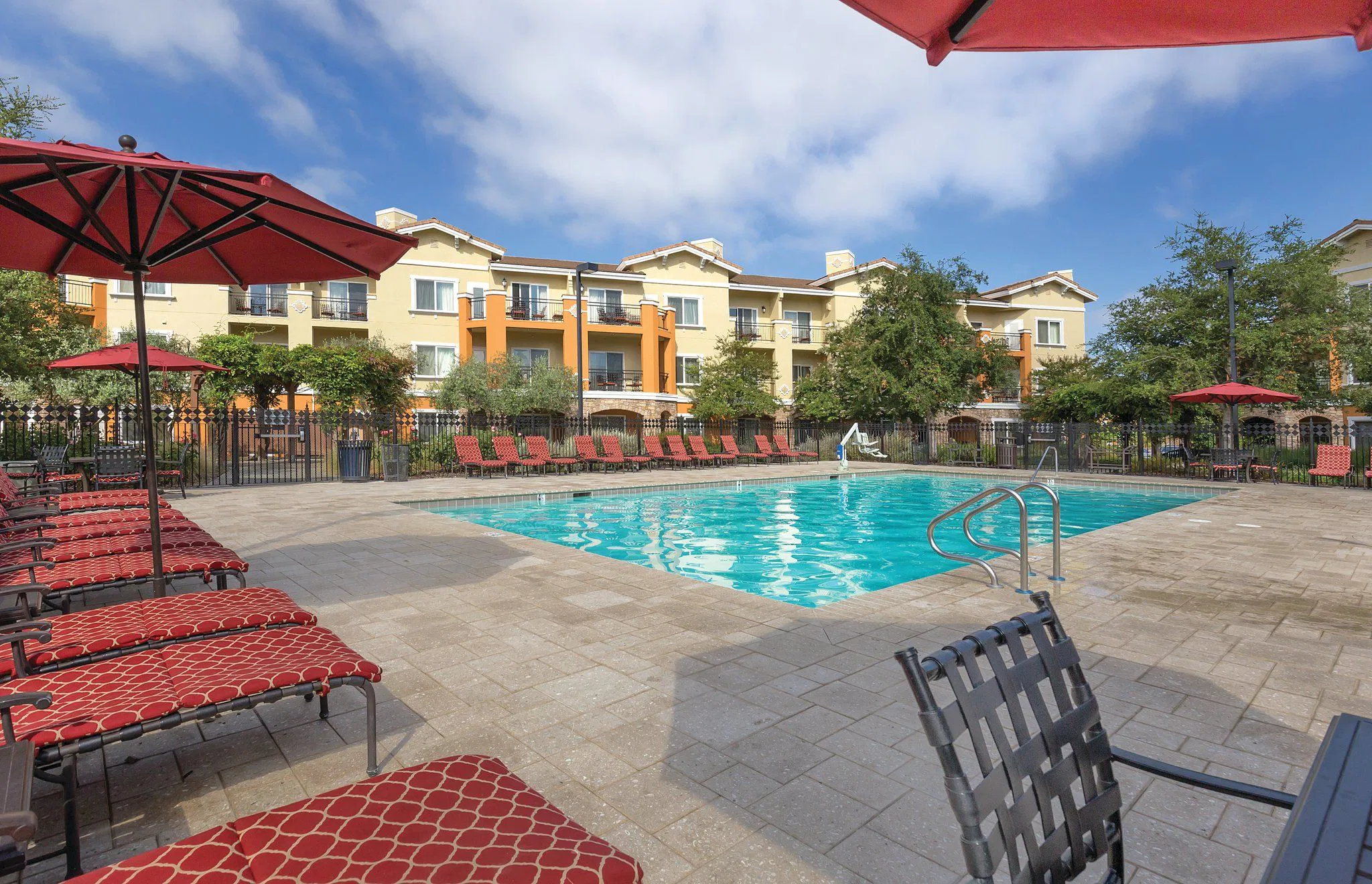 Vino Bello Resort — Pool