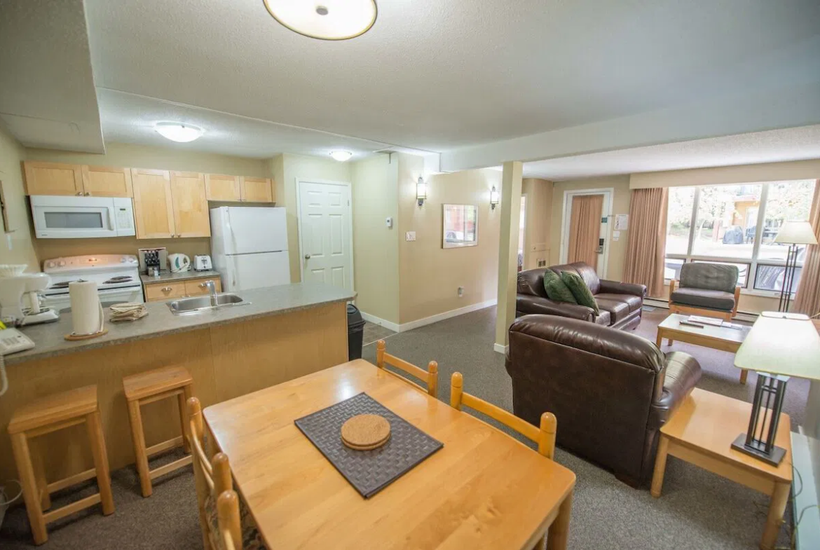 Panorama Vacation Retreat at Horsethief Lodge Villa