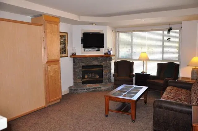 The Mountain Club at Kirkwood living room