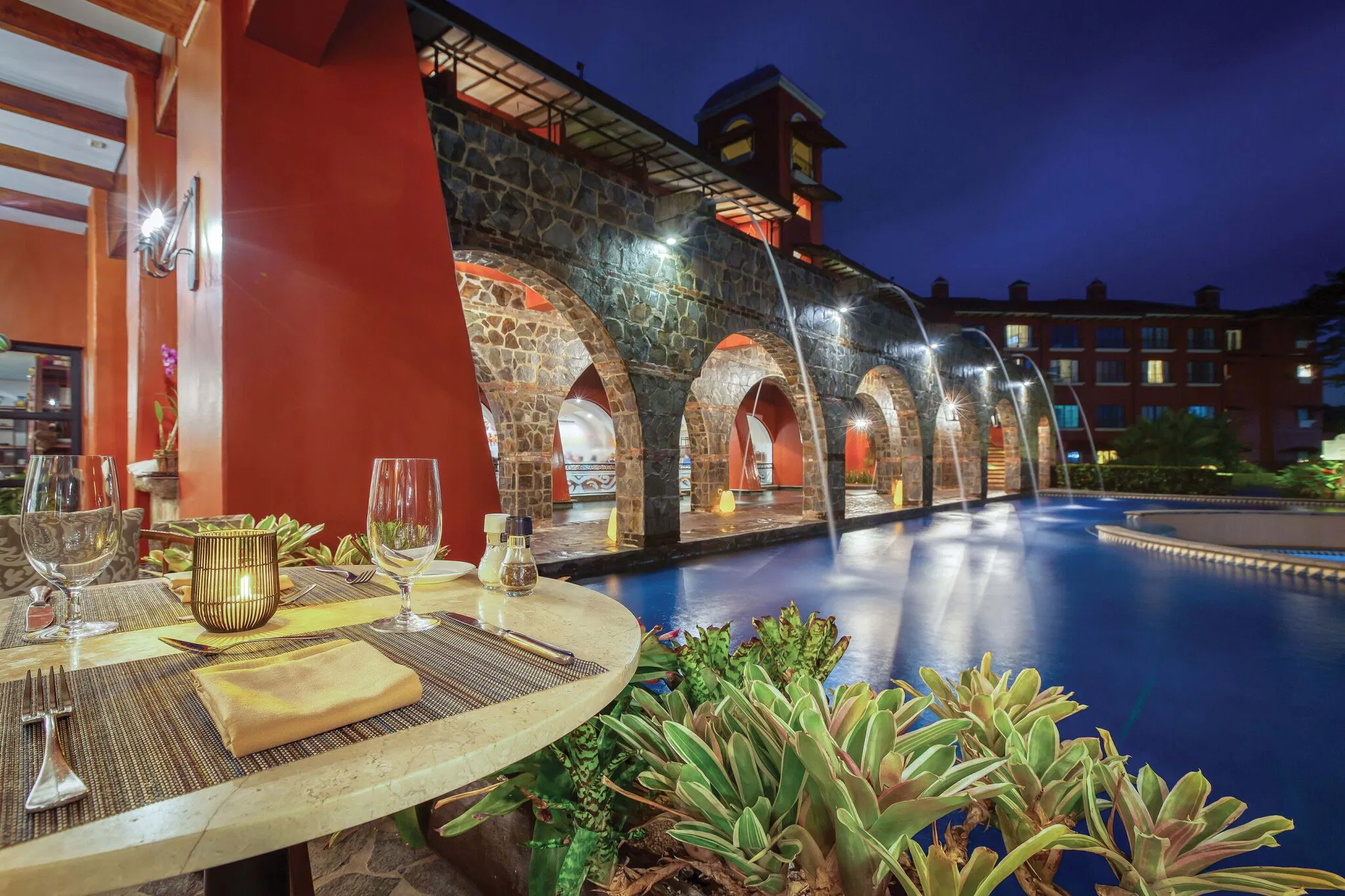 Marriott Vacation Club at Los Suenos Pool Night