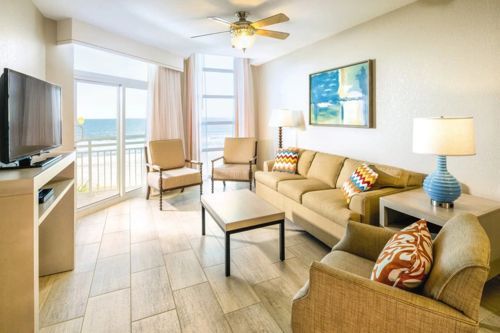 Club Wyndham Ocean Boulevard Living Room