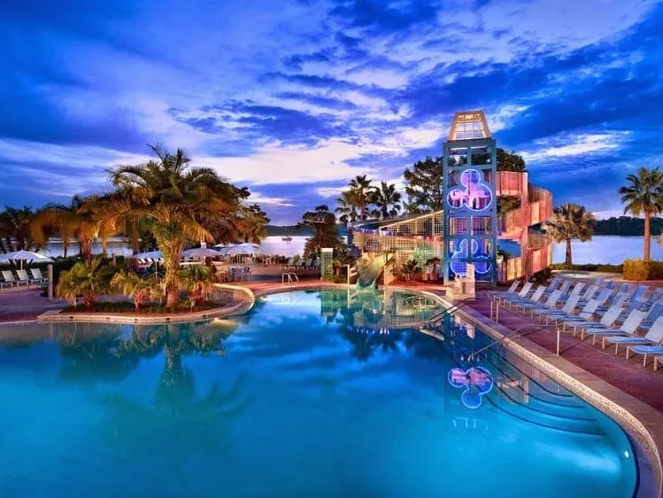 Disney Monorail Resorts: Bay Lake Tower Pool