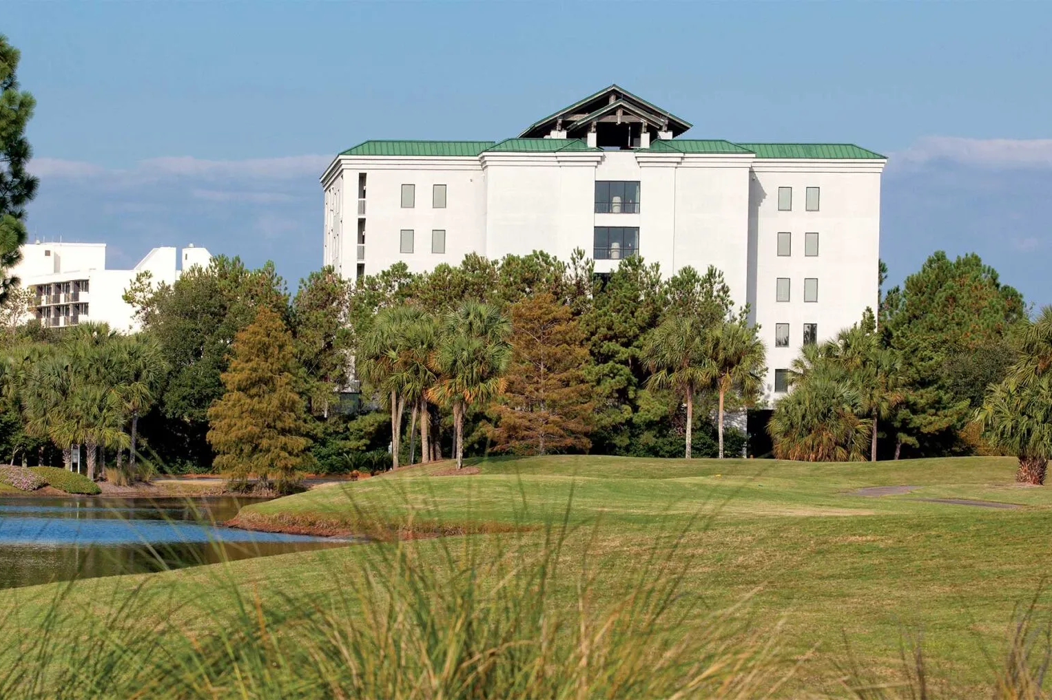 Beach Resorts in Destin Florida: Wyndham Destin at Bay Club II
