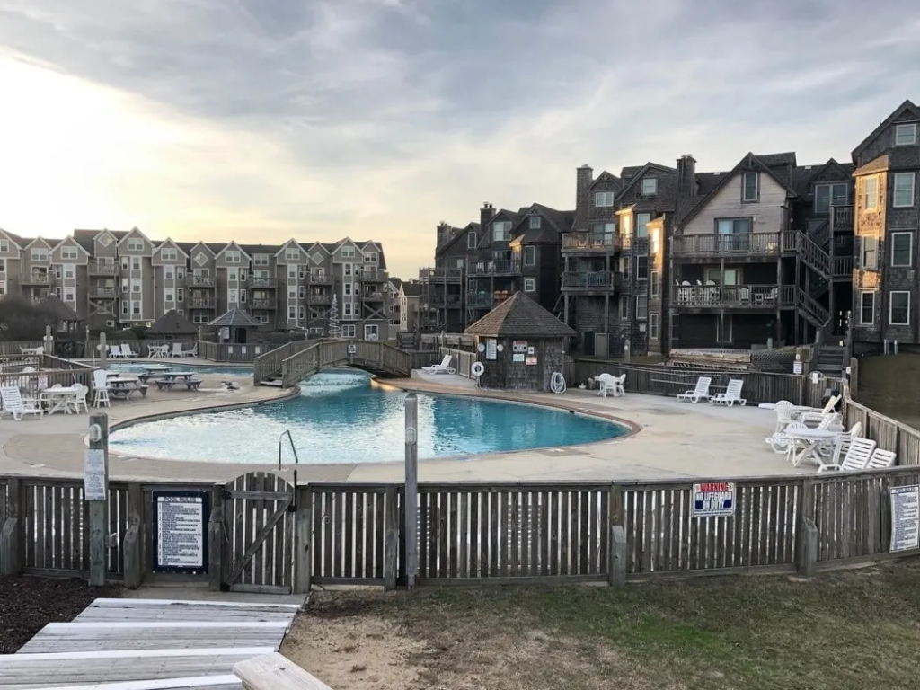 Barrier Island Station Pool