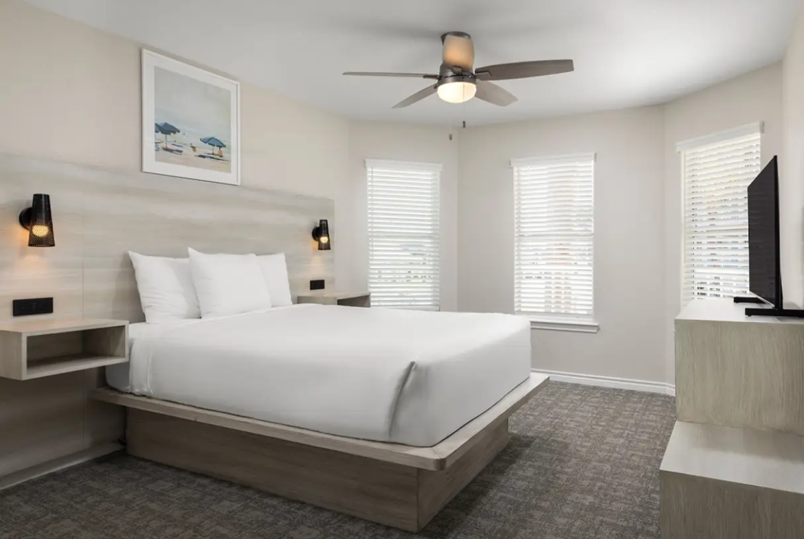 Holiday Inn Club Vacations Galveston Seaside Resort Bedroom